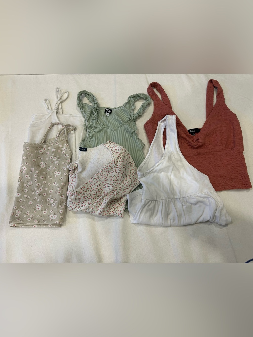 Women’s 6 summer top bundle
